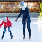 Apprendre le patinage à glace à vos enfants